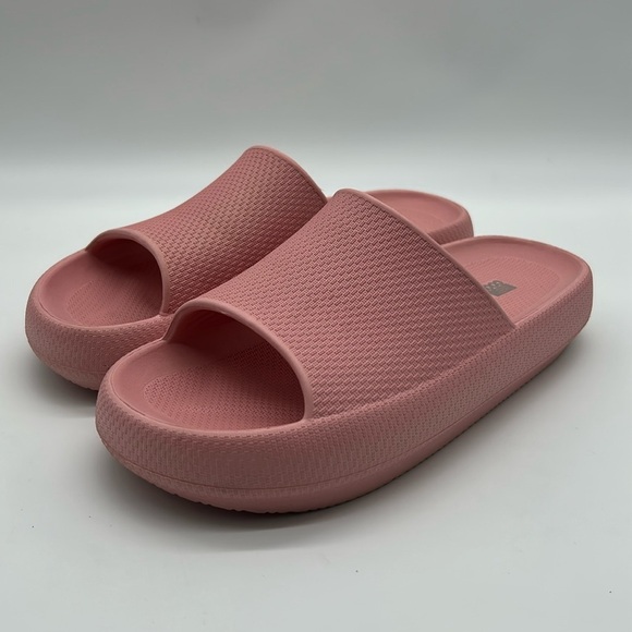 2349- 32 Degrees Cool Cushion Slide Pink Color Size M NWT - Picture 2 of 9